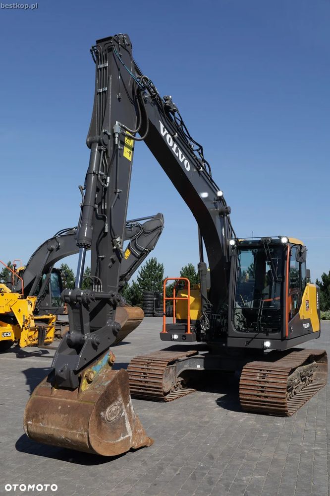 Volvo EC140EL - 16