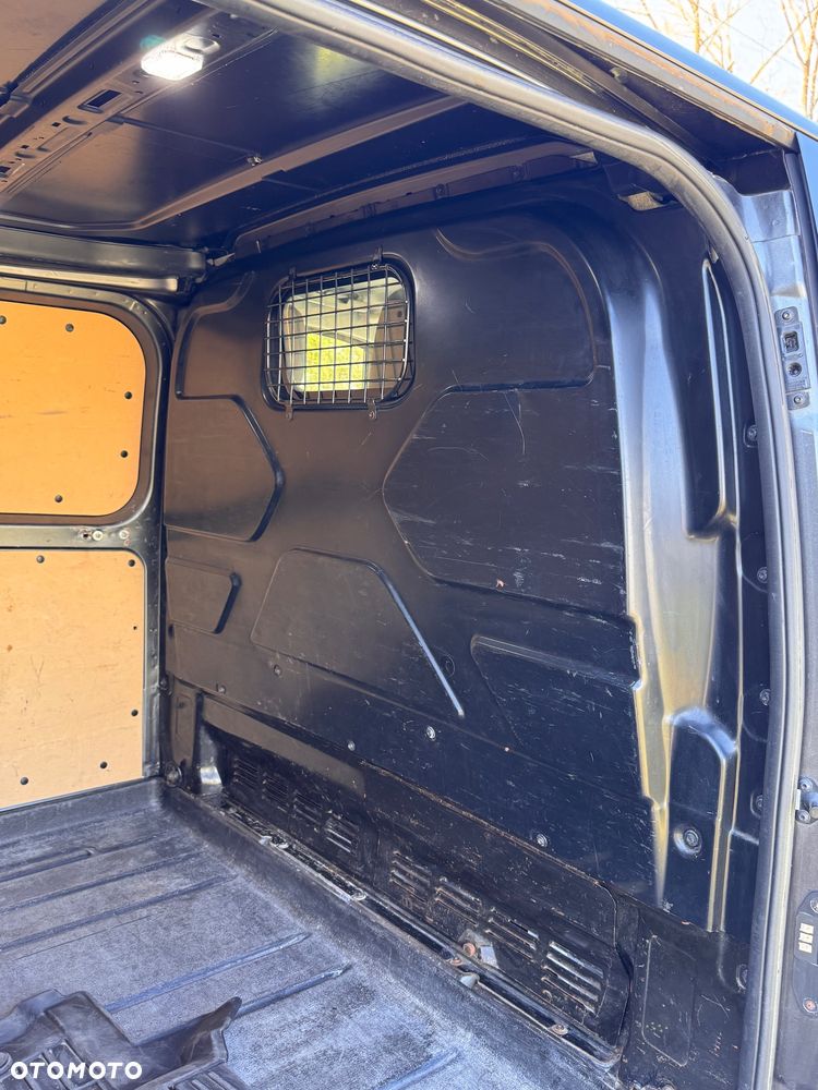 Ford Transit Custom - 12