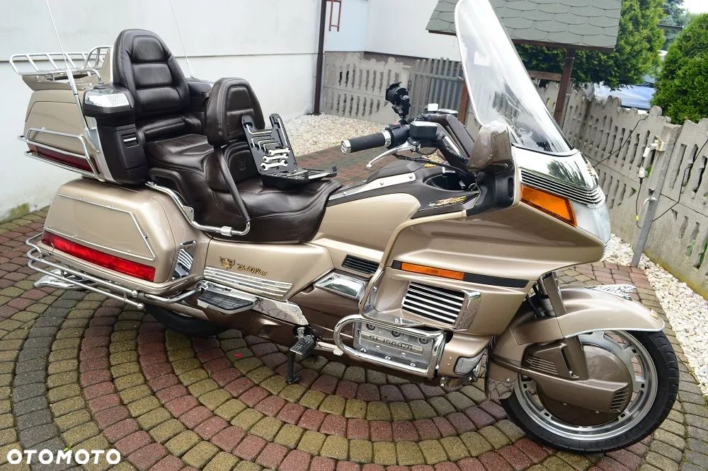 Honda GL - 1