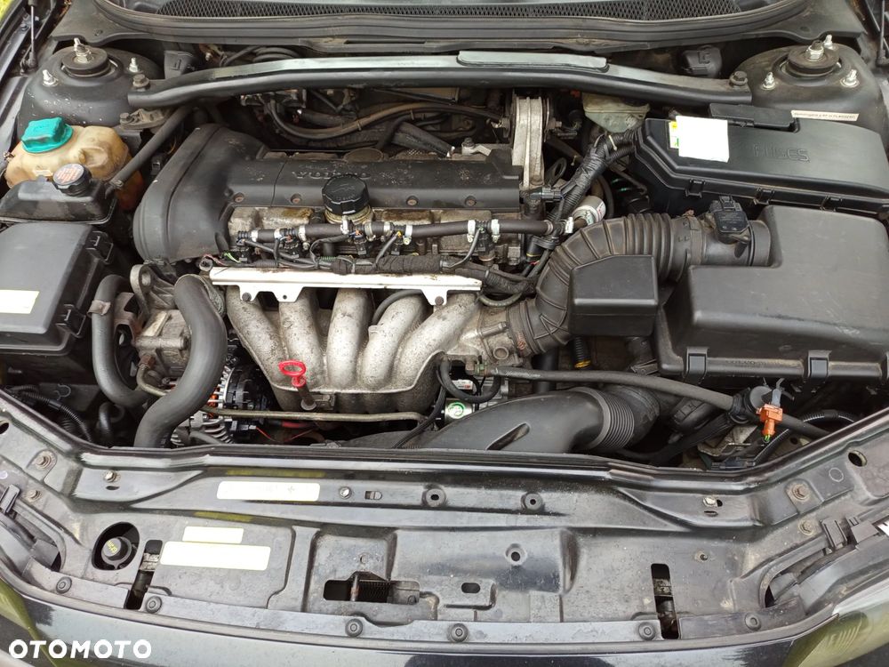 Volvo S60 2.4 - 9