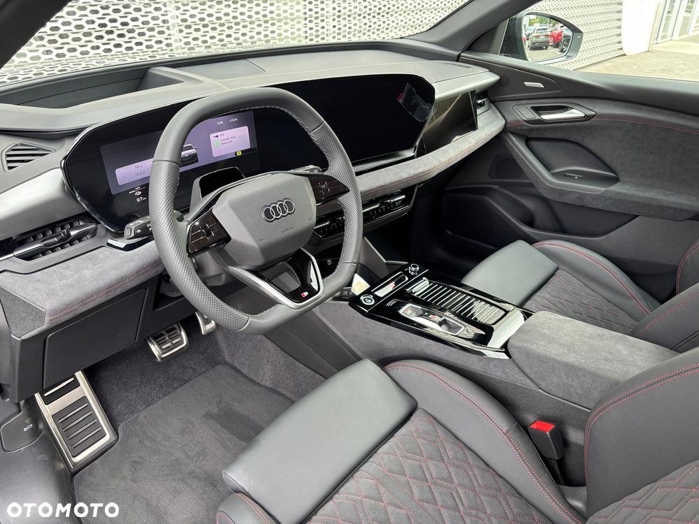 Audi Q6 e-tron 83kWh - 8