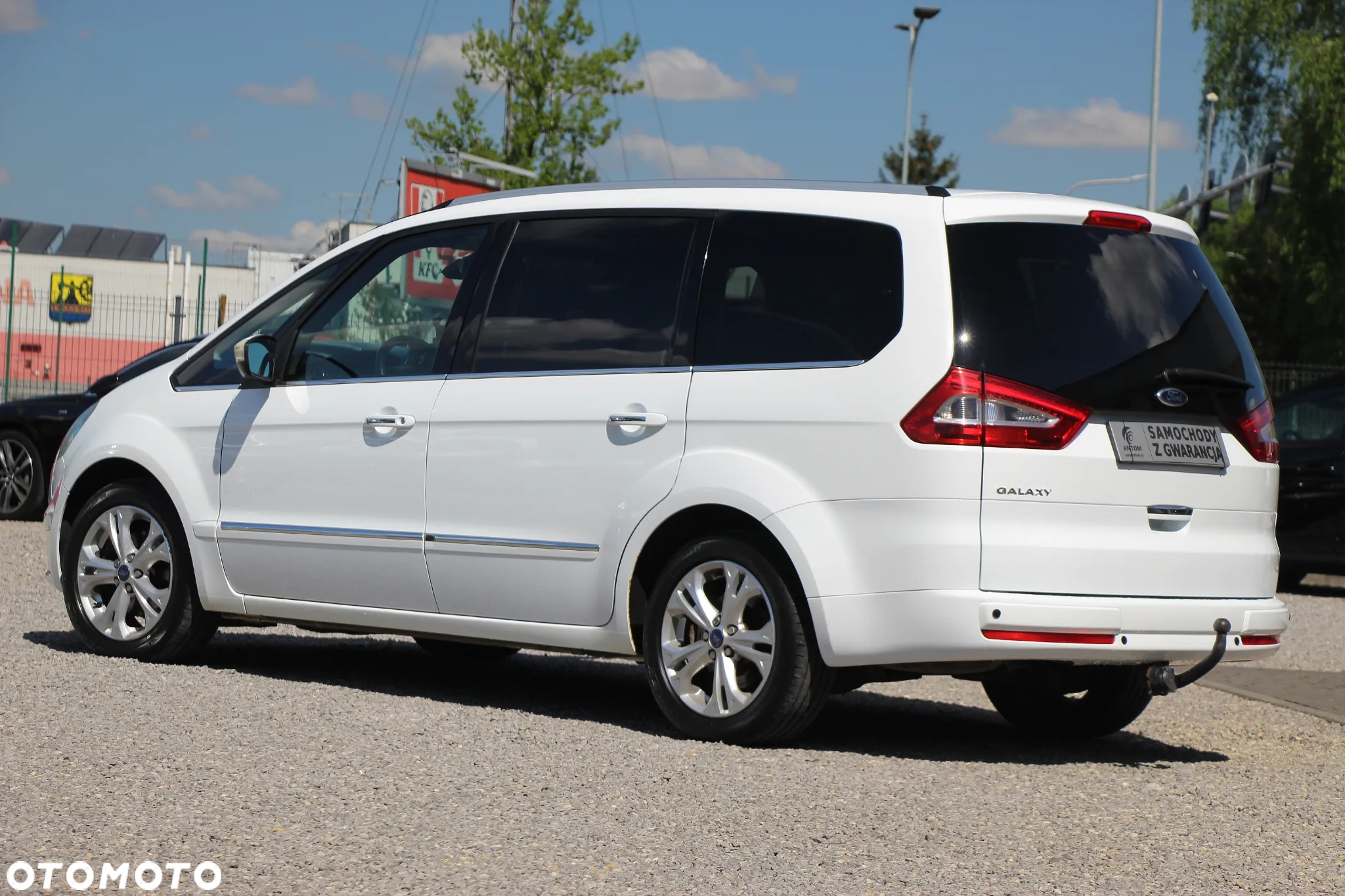 Ford Galaxy 2.0 TDCi Ghia - 9