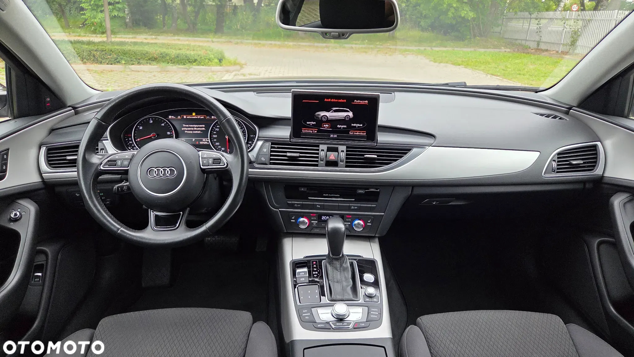 Audi A6 Avant 2.0 TDI Ultra S tronic - 14
