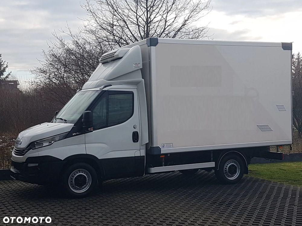 Iveco DAILY 6EP CHŁODNIA MROŹNIA IZOTERMA AGREGAT THERMO KING V-200 MAX GRZANIE ZASILANIE Z SILNIKA + ELEKTRYCZNE - 2