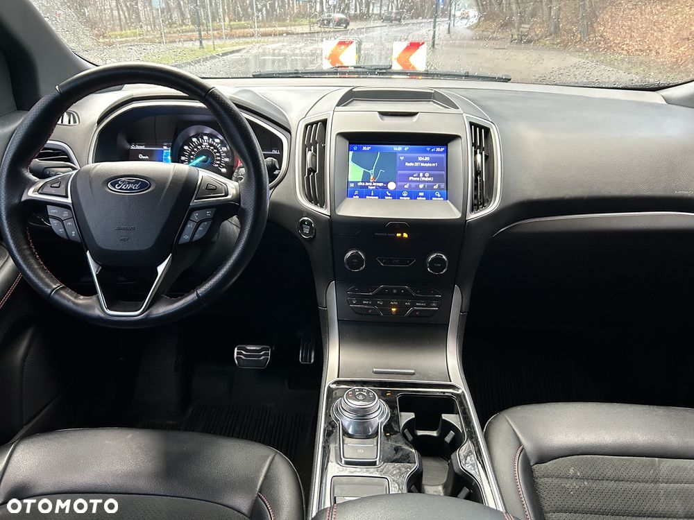 Ford Edge - 21