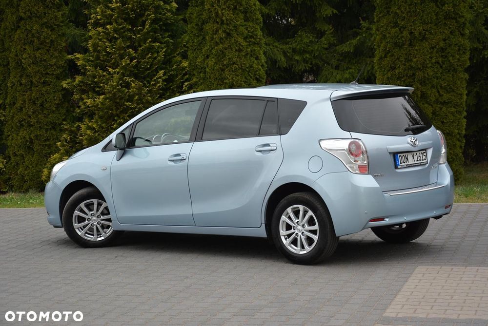 Toyota Verso 2.0 D-4D Premium - 7