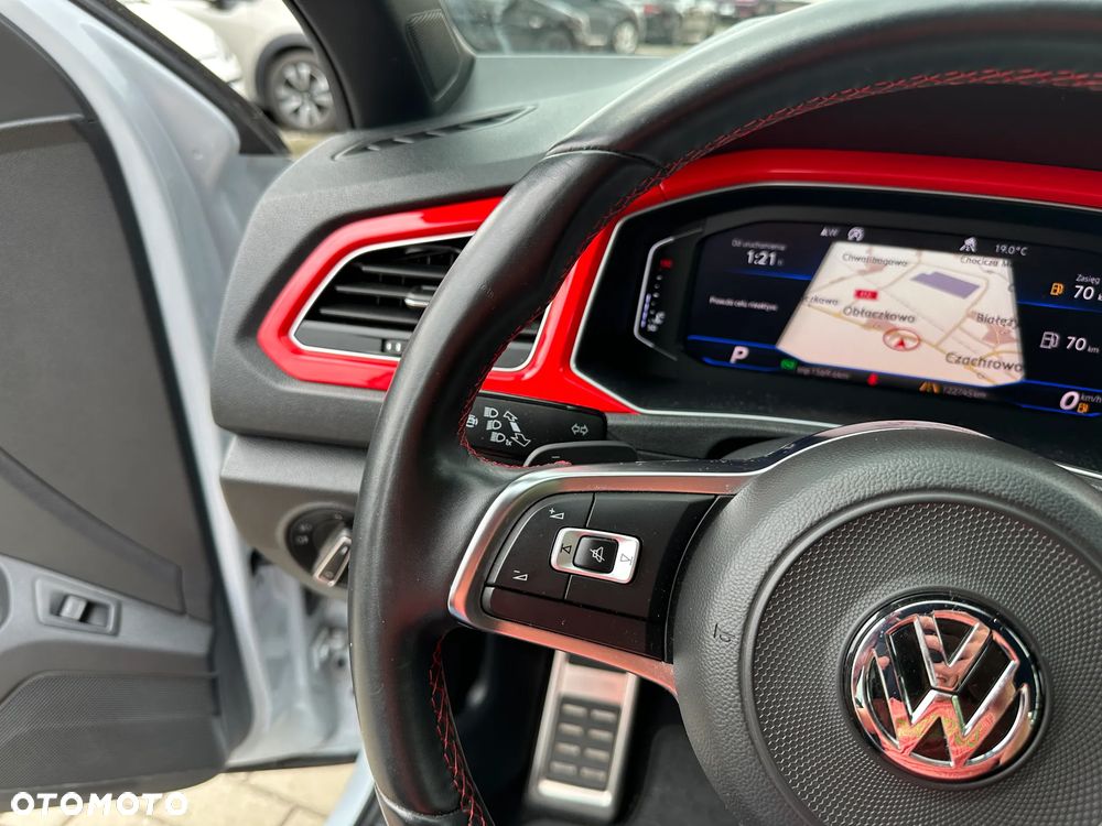 Volkswagen T-Roc - 9