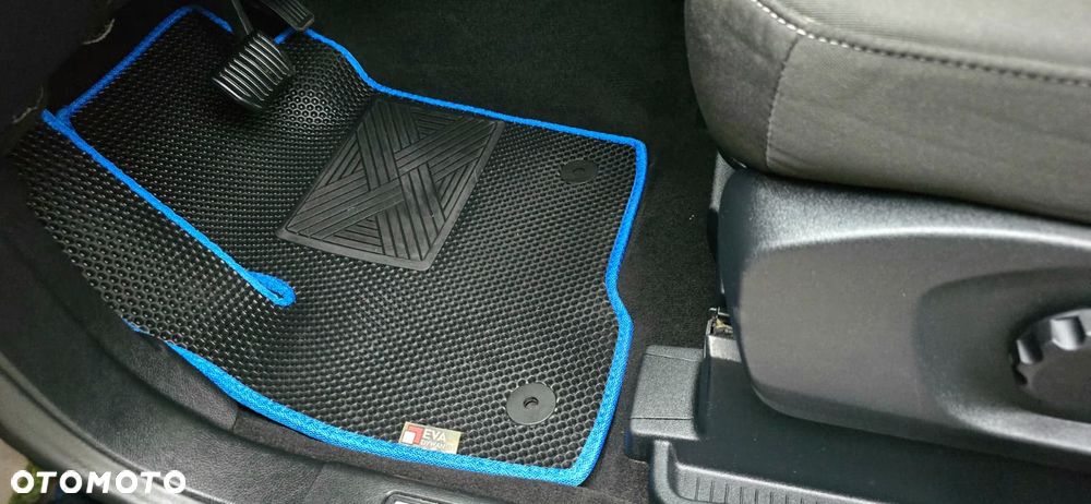 Ford Galaxy 2.0 EcoBlue Titanium - 25
