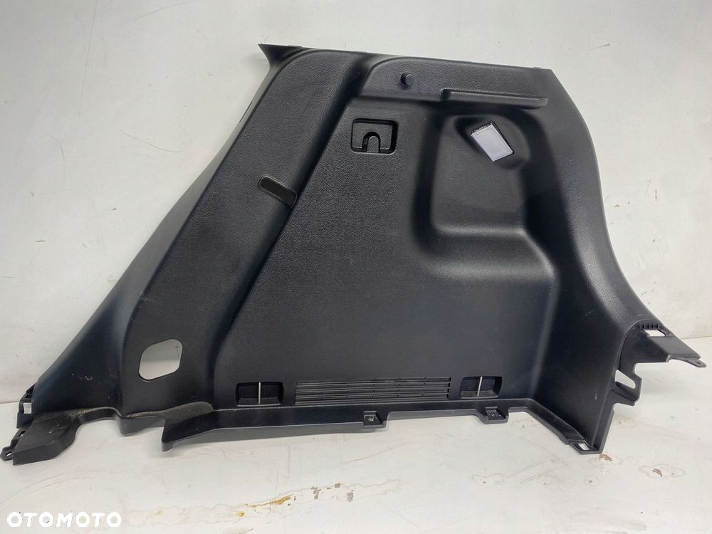 BOCZEK TAPICERKA BAGAŻNIKA PRAWY KIA RIO IV V 17-23 85732-H8000 ŁADNY - 1
