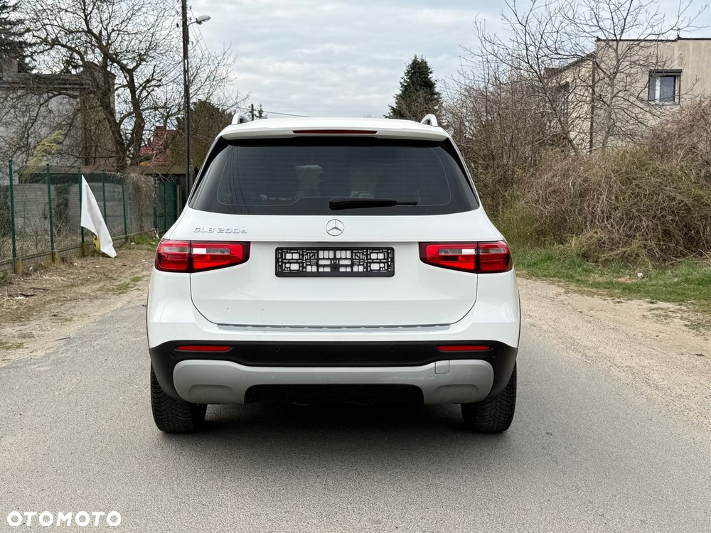 Mercedes-Benz GLB 200 d Progressive 8G-DCT - 8