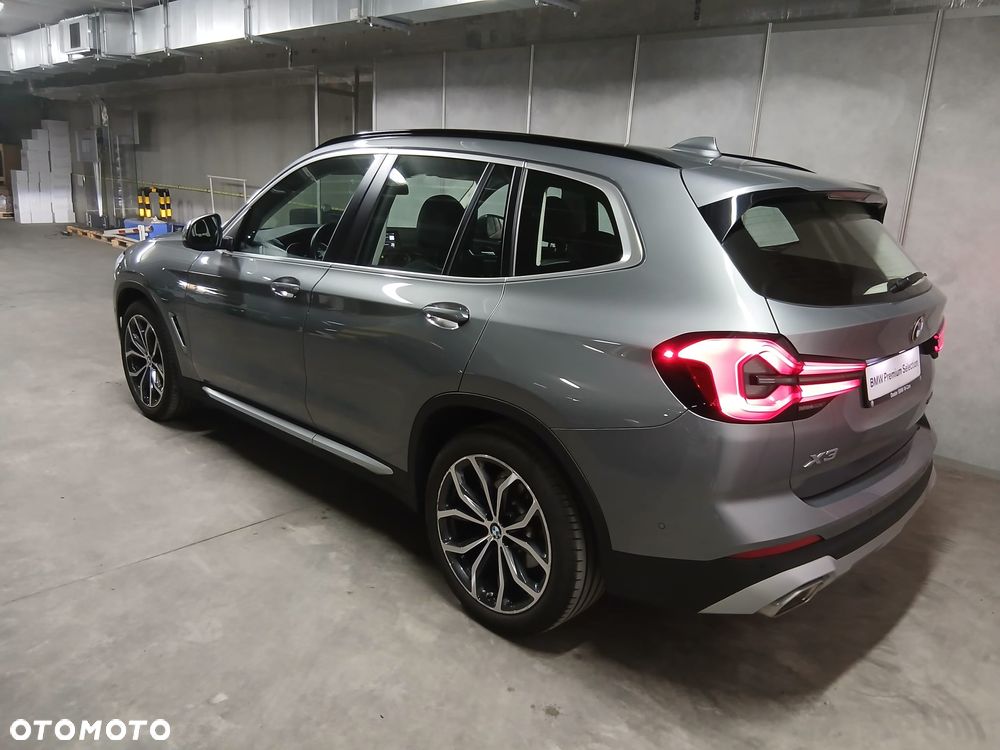 BMW X3 xDrive20d mHEV - 3