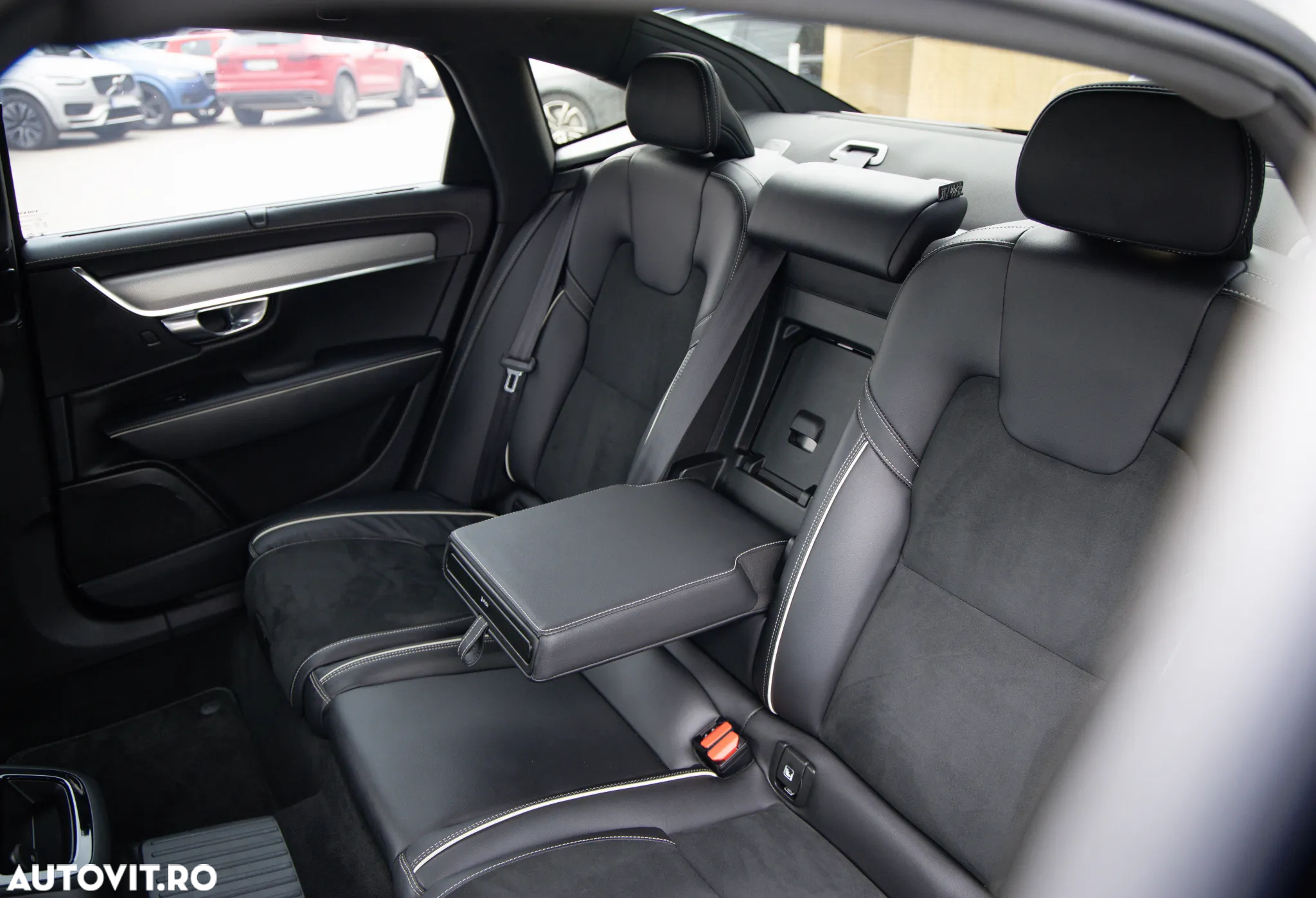 Volvo S90 T8 Twin Engine AWD Geartronic R Design - 20