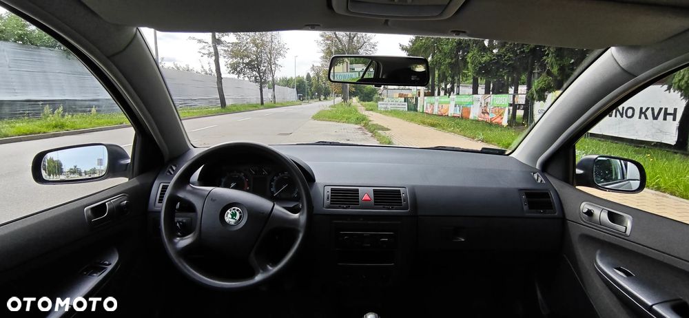 Skoda Fabia 1.4 16V Classic + - 9