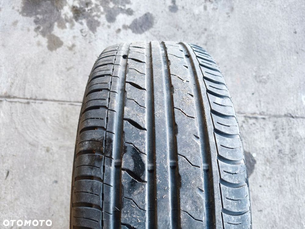 OPONA LATO ROYAL BLACK ROYAL PERFORMANCE 255/45R20 105W 09/22 6MM - 2