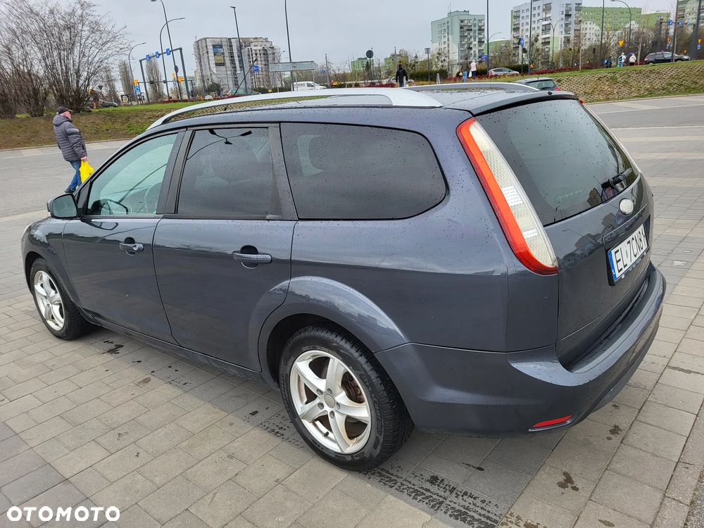 Ford Focus 1.6 Trend - 13