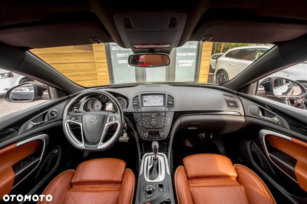 Opel Insignia 2.0 Turbo 4x4 Cosmo - 23