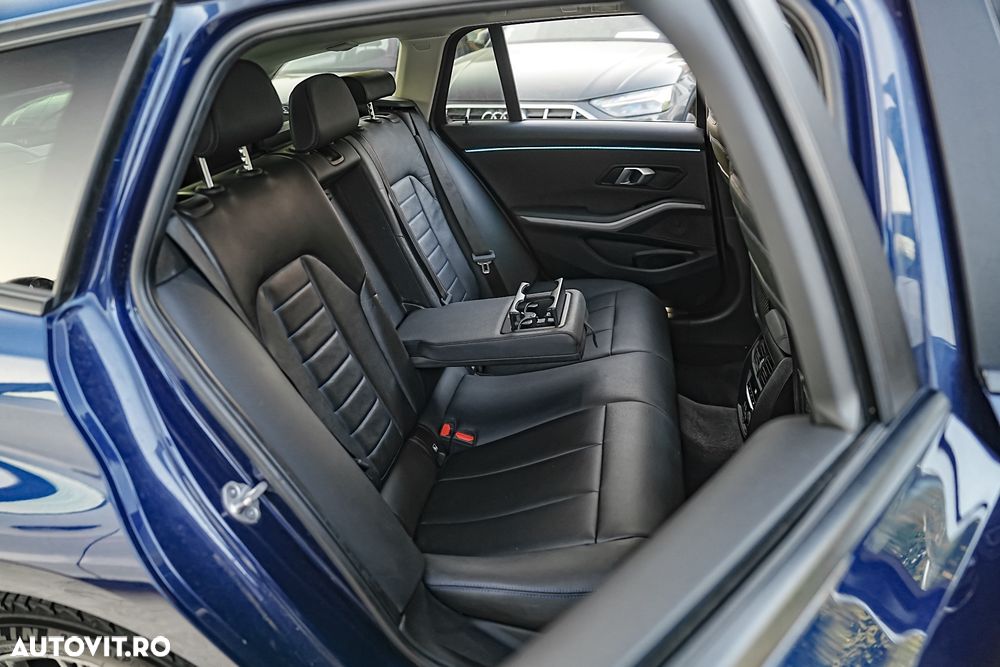 BMW Seria 3 320d xDrive Aut. - 20