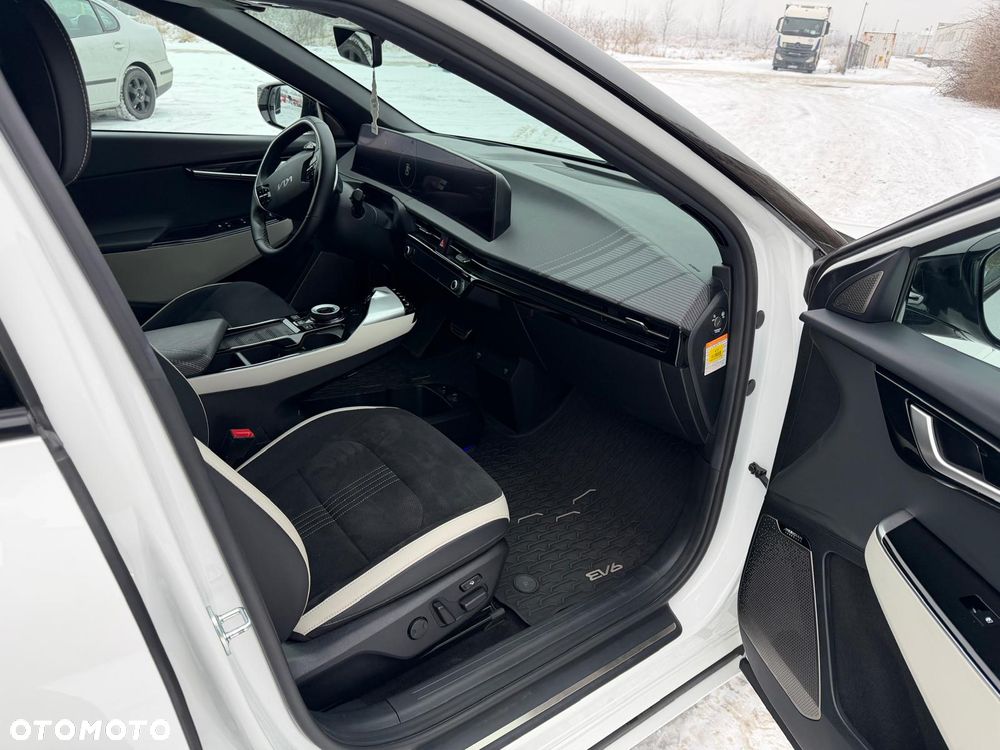Kia EV6 77.4kWh GT-Line - 12