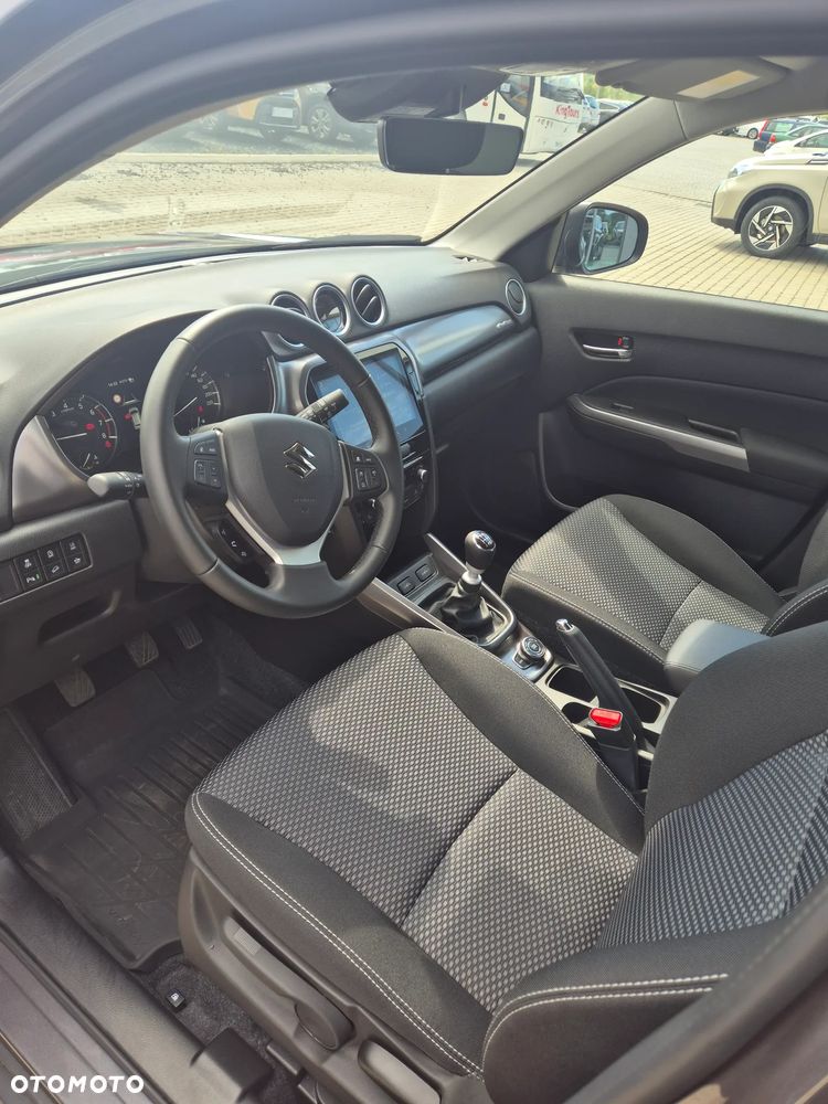 Suzuki Vitara 1.4 Boosterjet mHEV Premium Plus 4WD - 8