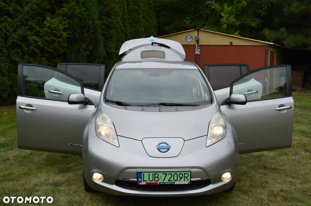 Nissan Leaf 24 kWh (mit Batterie) Visia + - 14