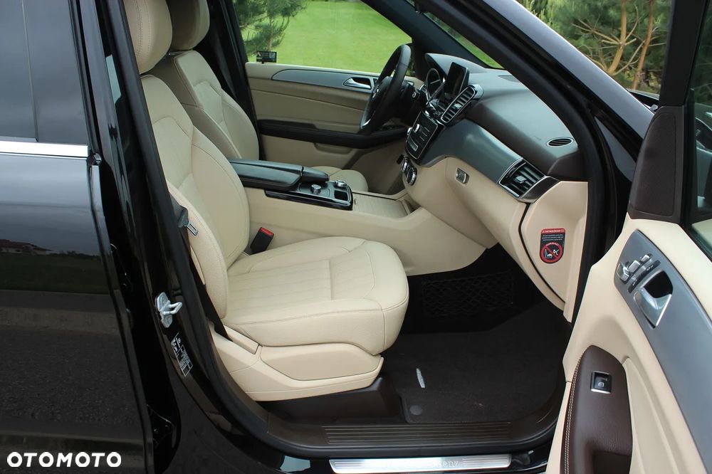 Mercedes-Benz GLE 250 d 4-Matic - 26