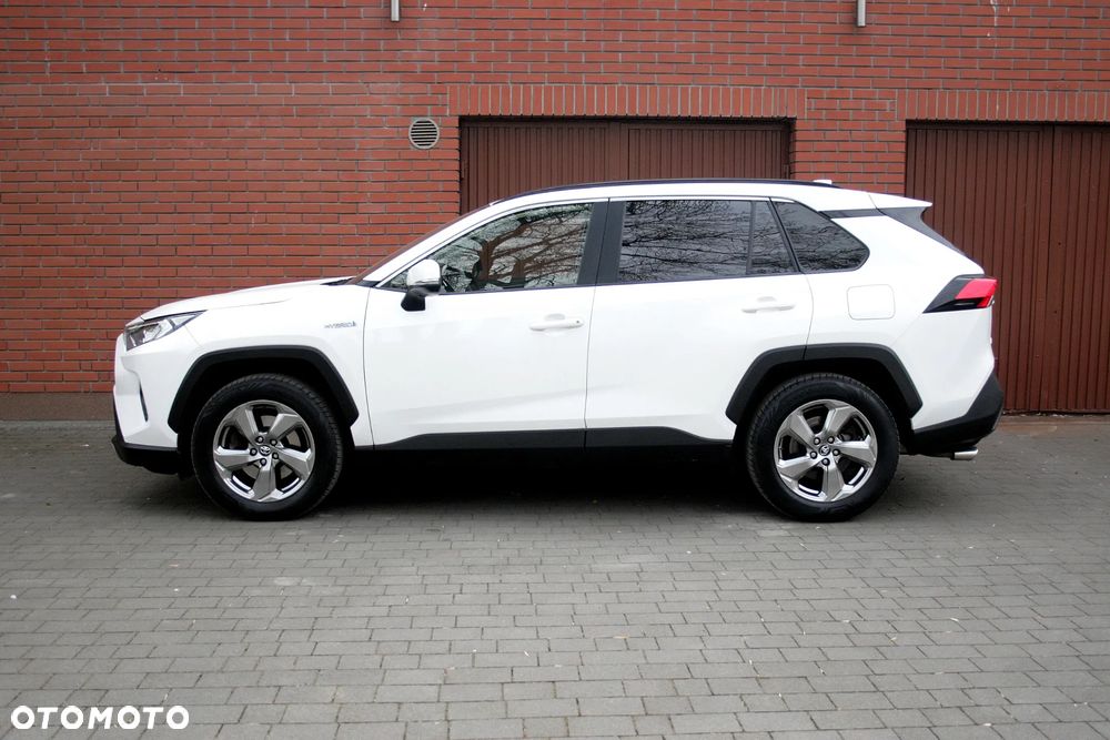 Toyota RAV4 - 4