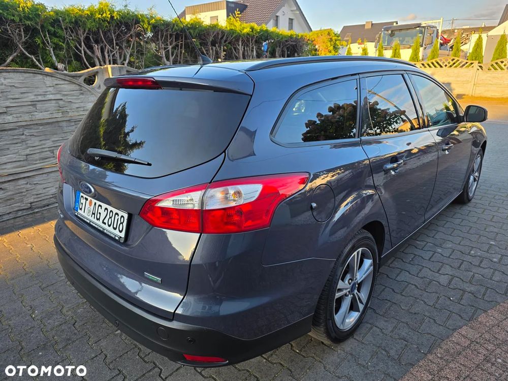 Ford Focus 1.0 EcoBoost Ambiente - 13