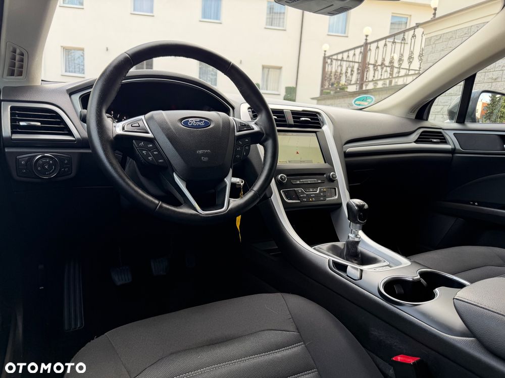 Ford Mondeo 2.0 TDCi STart-Stopp Titanium - 28