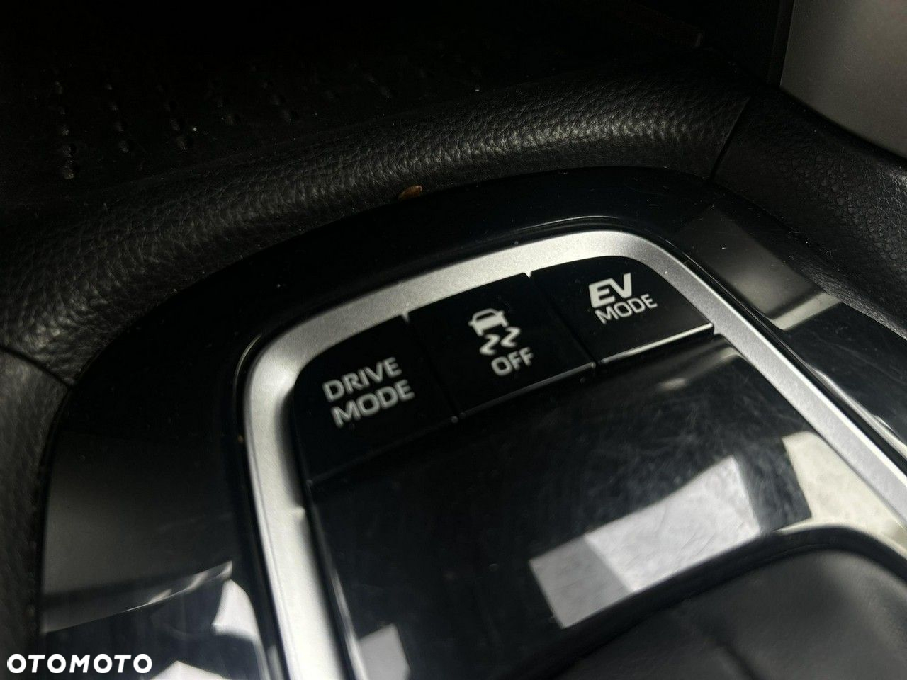 Toyota Corolla Cross - 27