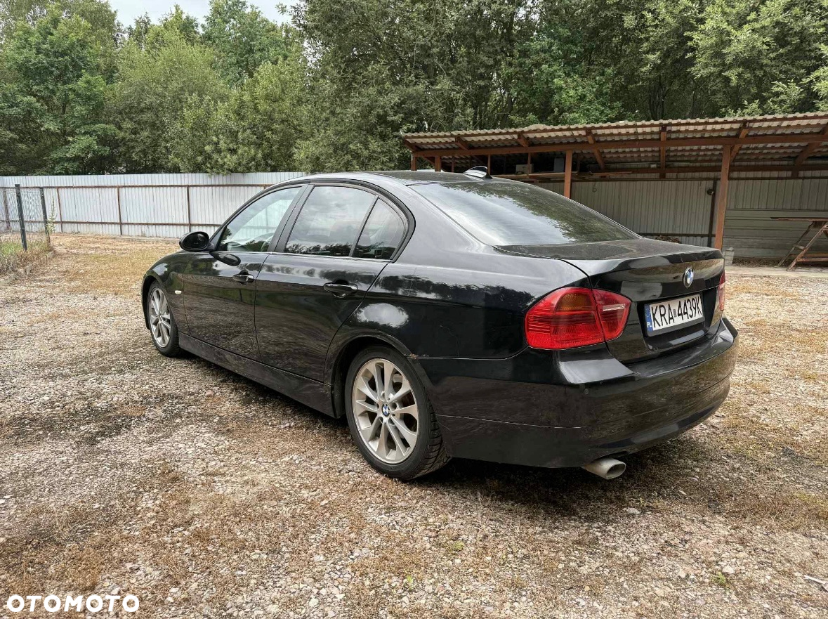BMW Seria 3 320d - 5