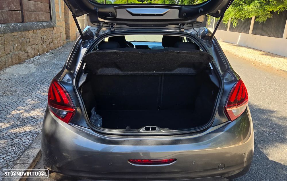 Peugeot 208 1.6 BlueHDi Active - 9