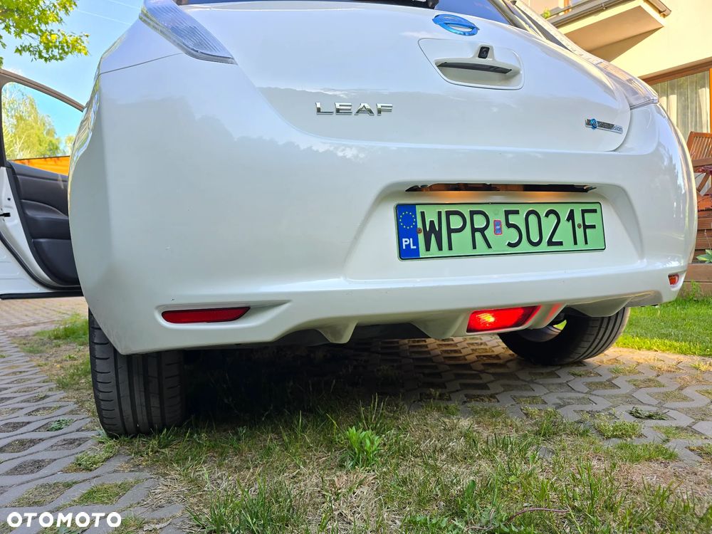 Nissan Leaf 24kWh Tekna - 8