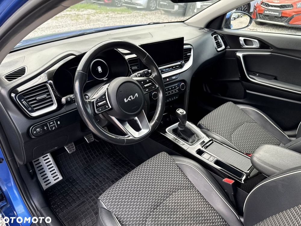 Kia Ceed 1.5 T-GDI Business Line Plus - 9