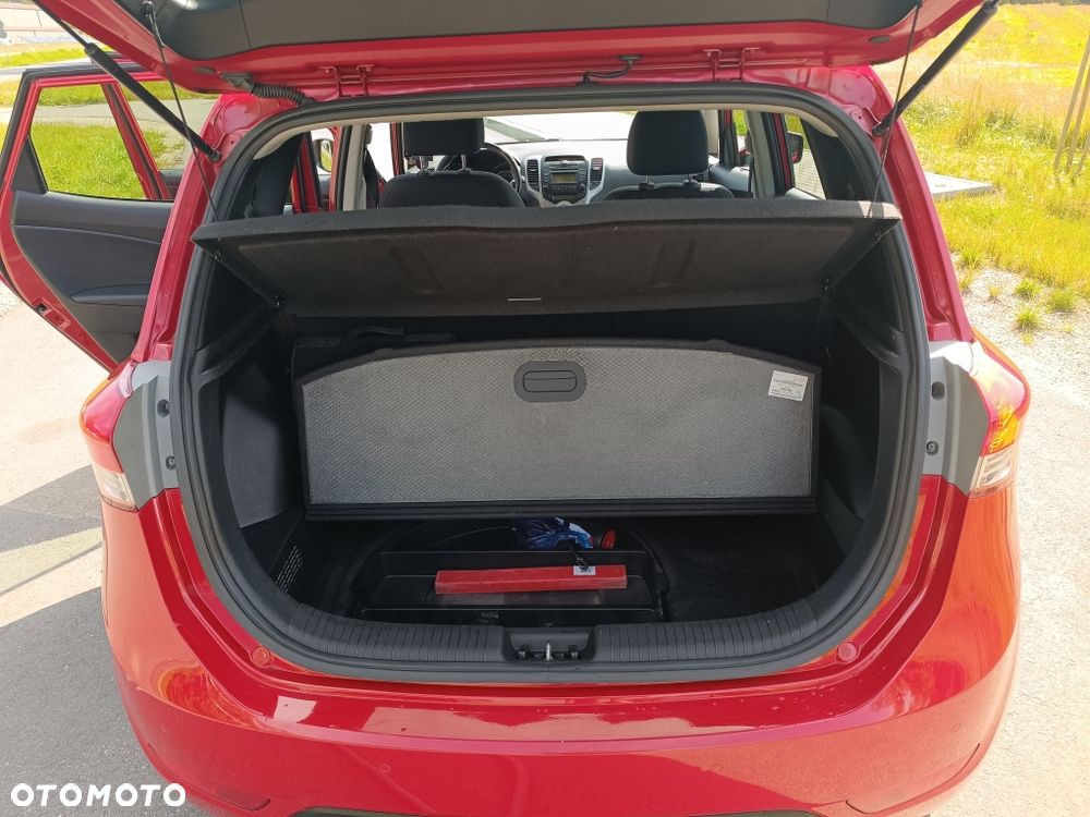 Hyundai ix20 - 8