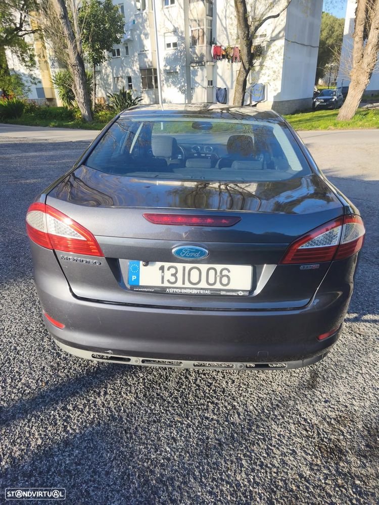 Ford Mondeo 2.0 TDCI Titanium - 2