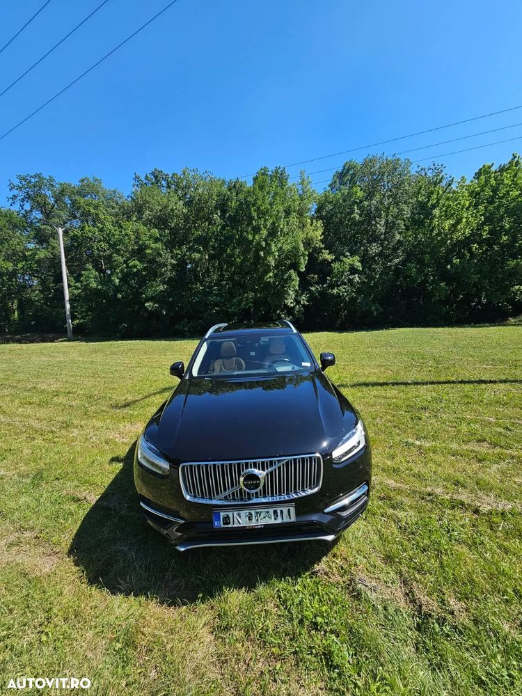 Volvo XC 90 D5 AWD Geartronic Inscription - 4