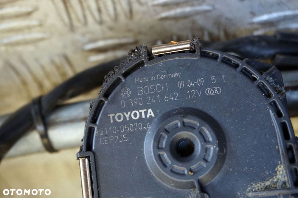 MECHANIZM WYCIERACZEK PRZEDNICH SILNICZEK AVENSIS III T27 PH1 85010-05080 85110-05070 TOYOTA 2009-2011 - 3