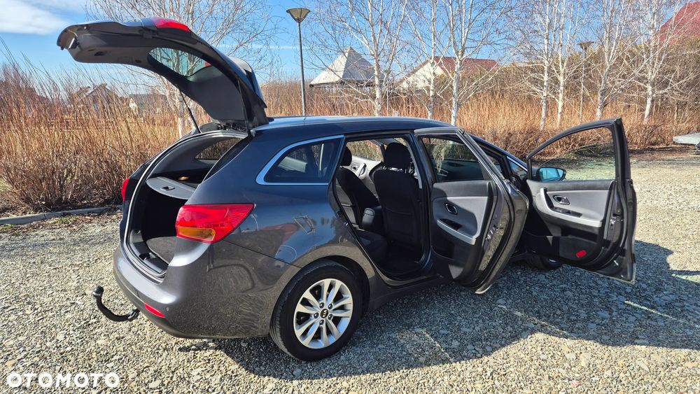 Kia Ceed 1.6 CRDi 136 ISG Dream Team Edition - 22