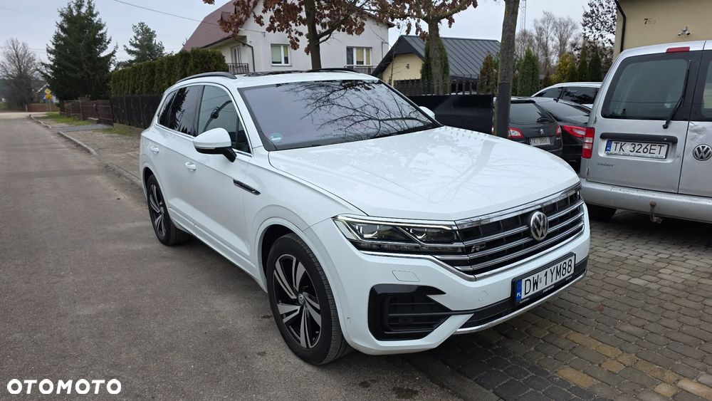 Volkswagen Touareg 3.0 V6 TDI 4Motion DPF Automatik R-Line - 2
