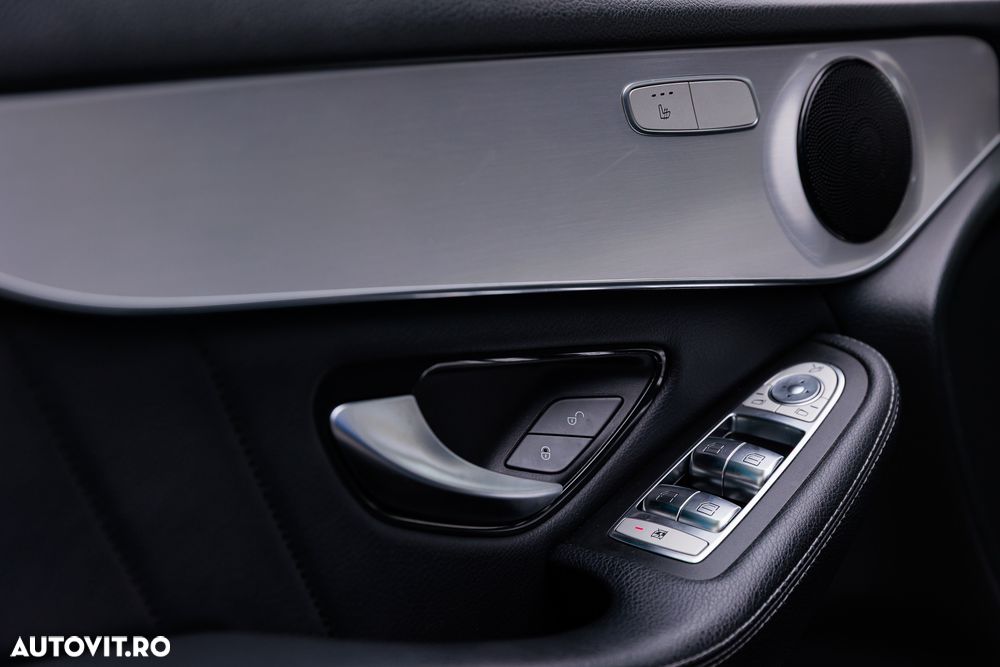 Mercedes-Benz GLC 250 d 4MATIC - 23