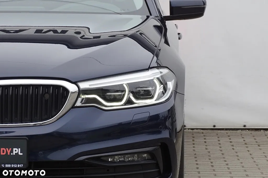 BMW Seria 5 520d xDrive Sport Line sport - 5