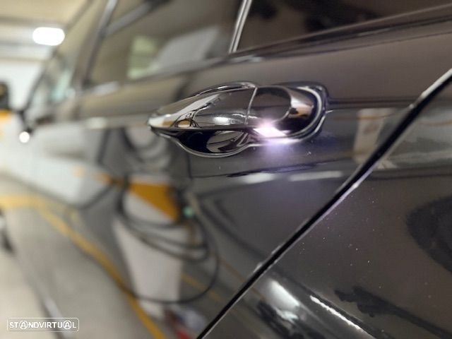 BMW 120 d Pack M - 13