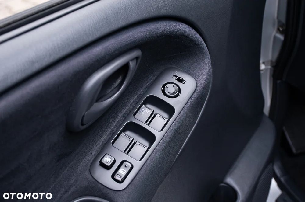 Suzuki Grand Vitara - 19