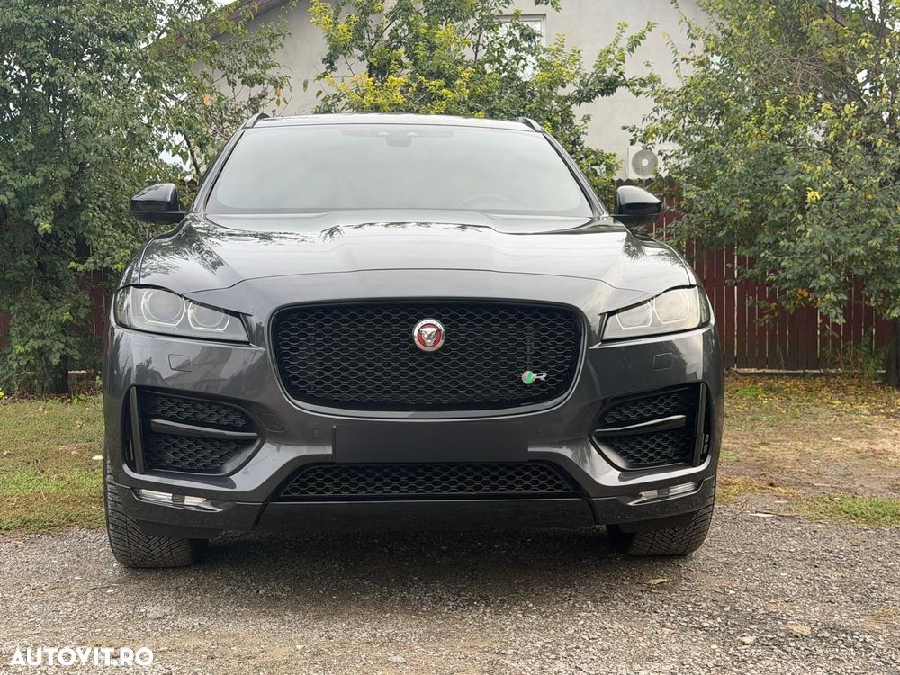 Jaguar F-Pace