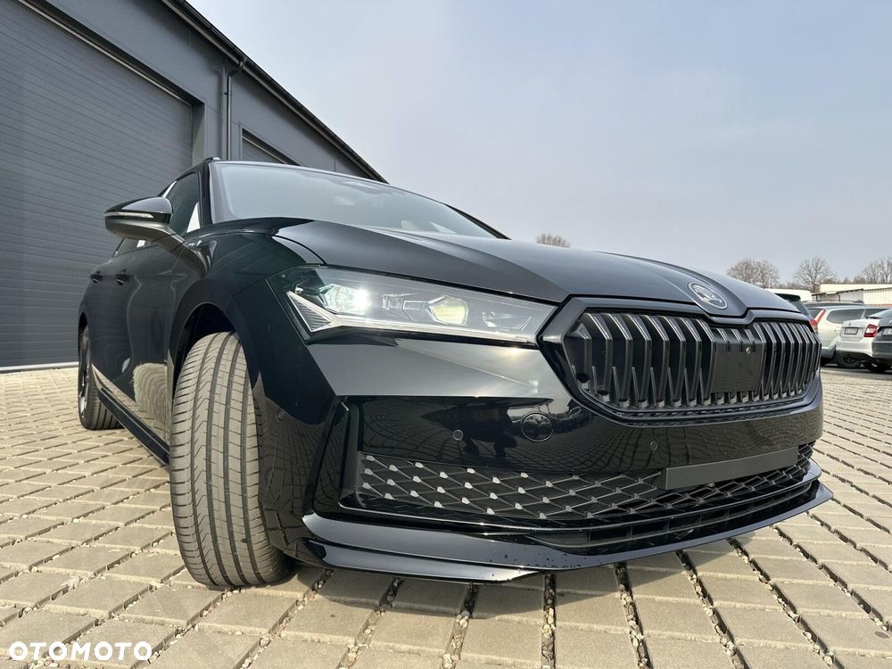 Skoda Superb 2.0 TDI SCR 4x4 Sportline DSG - 34