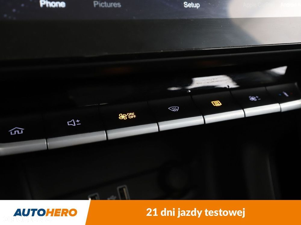 MG ZS 1.5 VTi-Tech Exclusive - 23