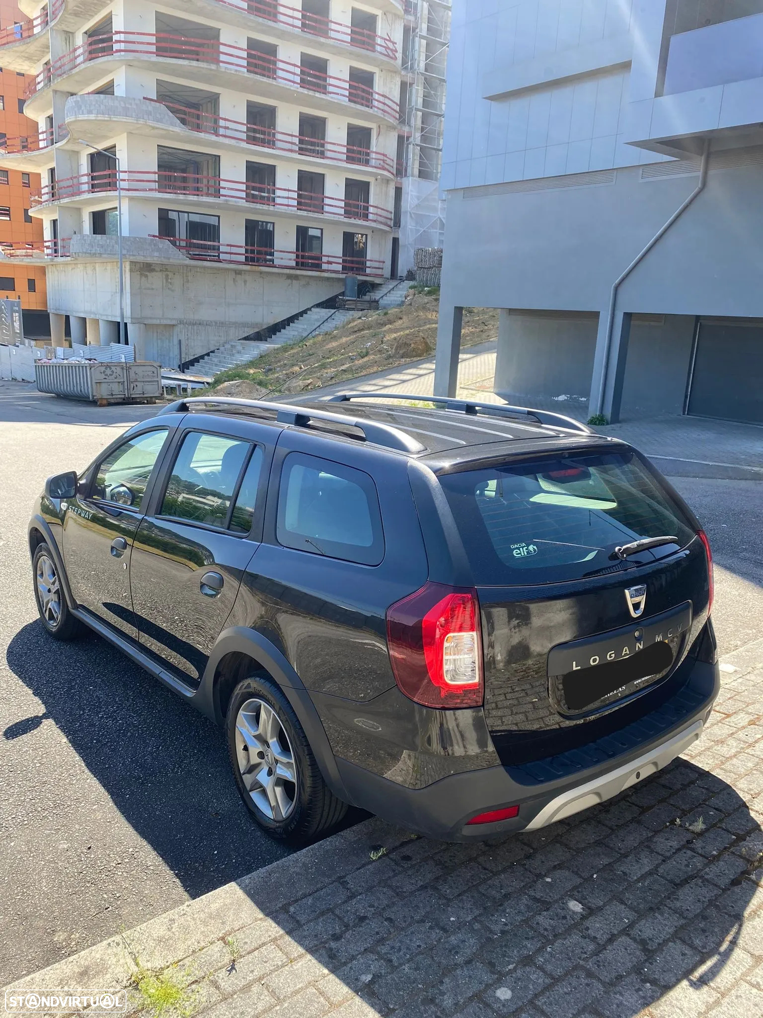 Dacia Logan MCV 0.9 TCe Stepway - 4