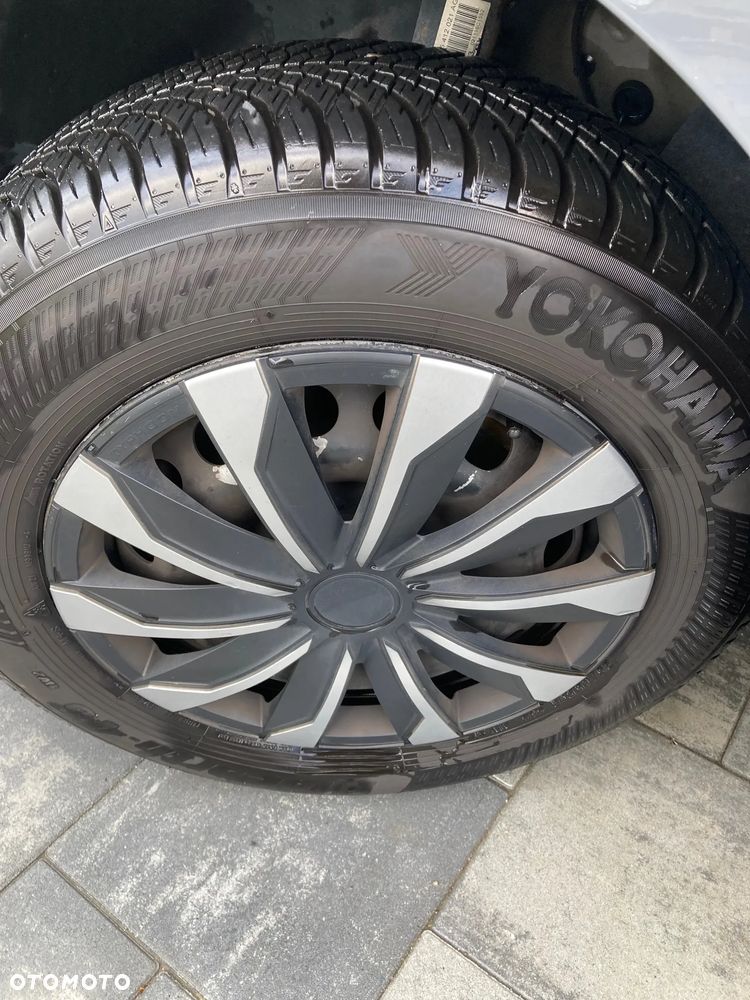 Volkswagen CADDY - 10