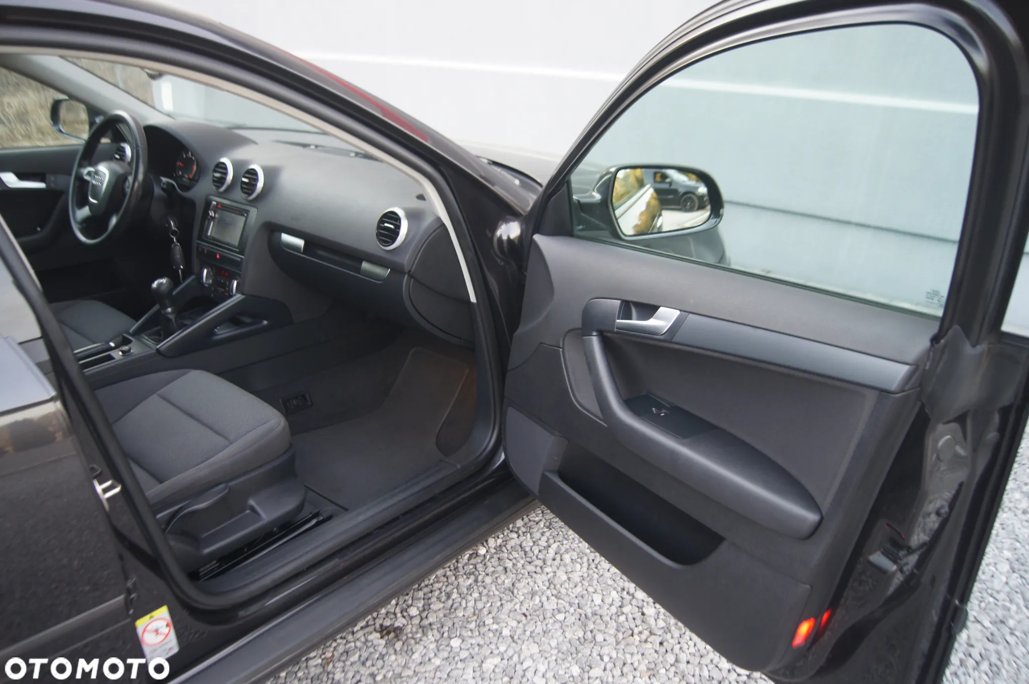 Audi A3 2.0 TDI Sportback Ambiente - 24