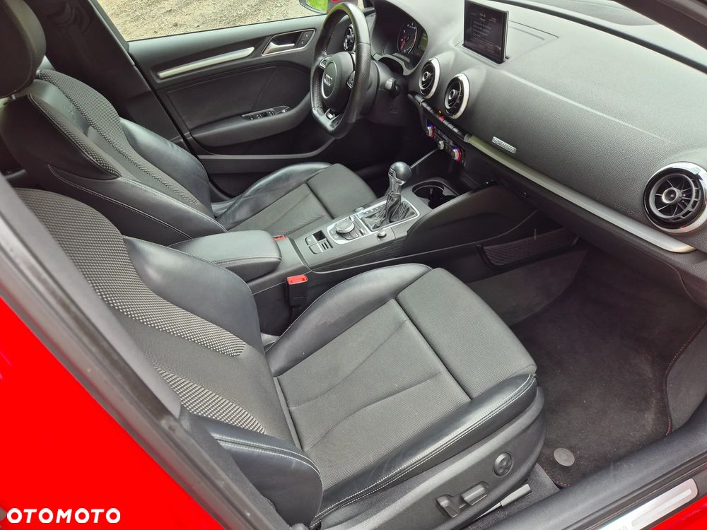 Audi A3 Sportback 1.8 TFSI quattro S tronic S line Sportpaket - 17